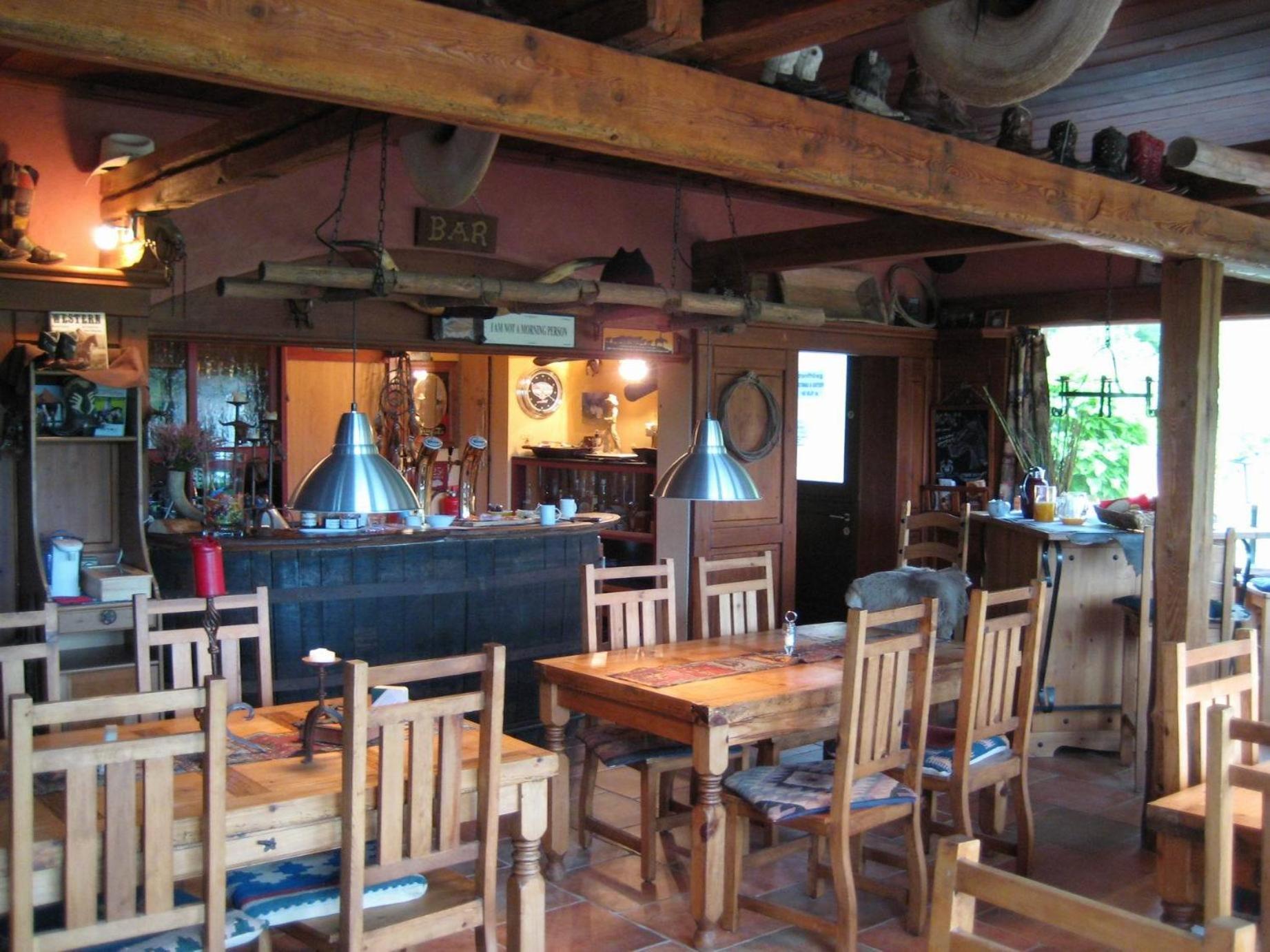 Longhorn Ranch Countryhotel - Garni Schonau  Exterior photo